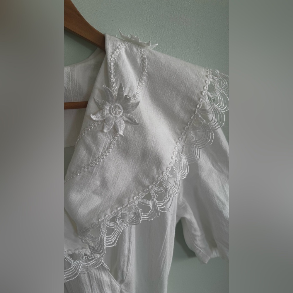 Vintage Joseph Ribkoff White Textured Fabric - Picture 4 of 9